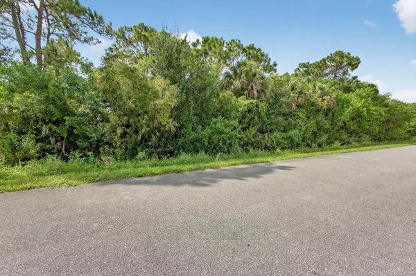 Okeechobee, FL 34972,3747 NW 29th AVE