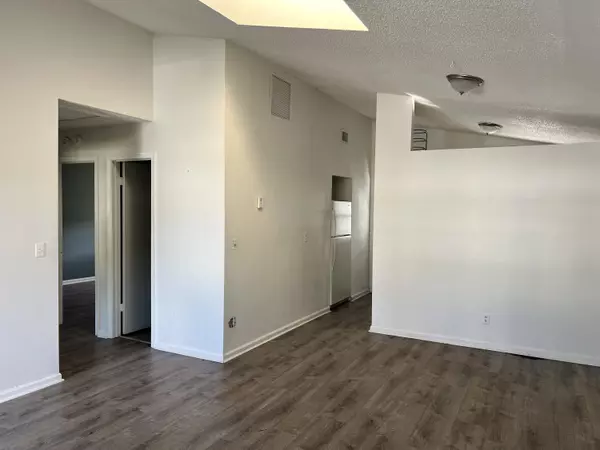 Lake Park, FL 33403,8698 Uranus TER