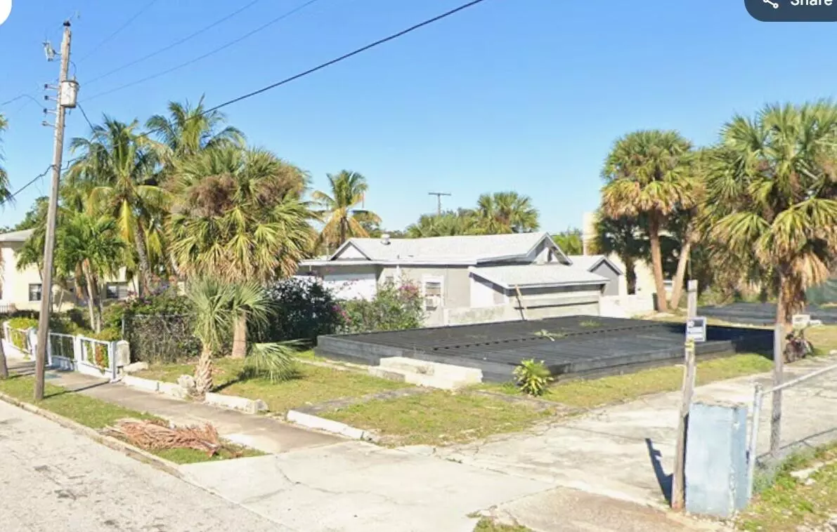West Palm Beach, FL 33401,819 6th ST 1