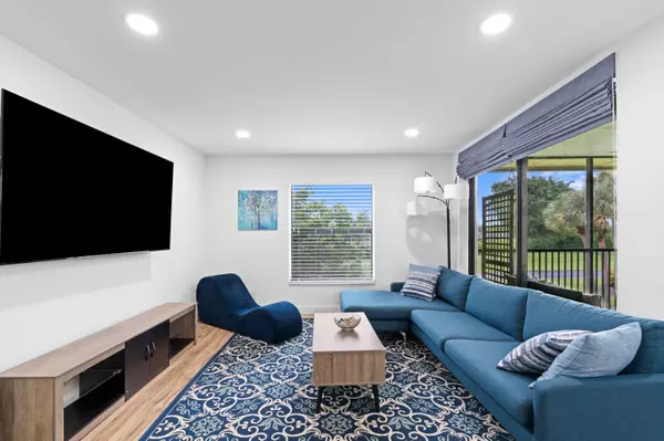 Boca Raton, FL 33434,8601 W Boca Glades BLVD F