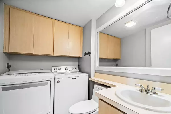 Royal Palm Beach, FL 33411,43 Essex CT C