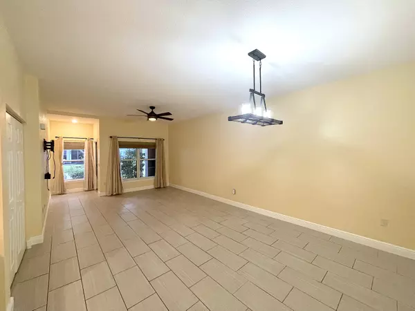 Fort Pierce, FL 34982,1840 Sandhill Crane DR 1