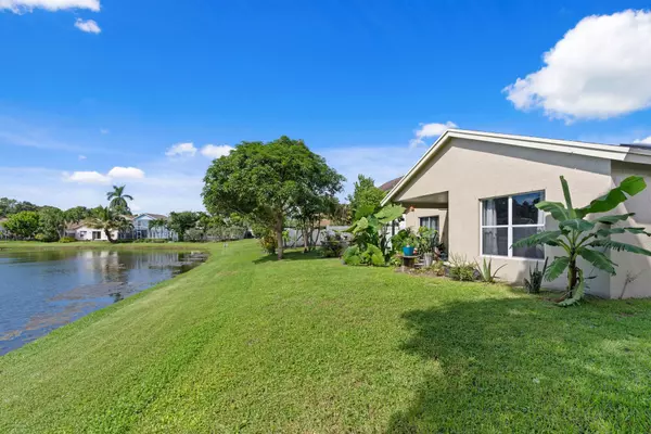 West Palm Beach, FL 33417,5078 W Willow Pond W RD