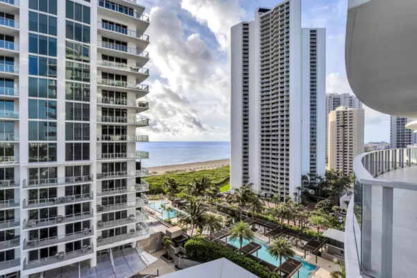 Singer Island, FL 33404,3100 N Ocean DR 1102 P