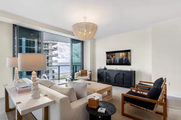 Singer Island, FL 33404,3100 N Ocean DR 1102 P