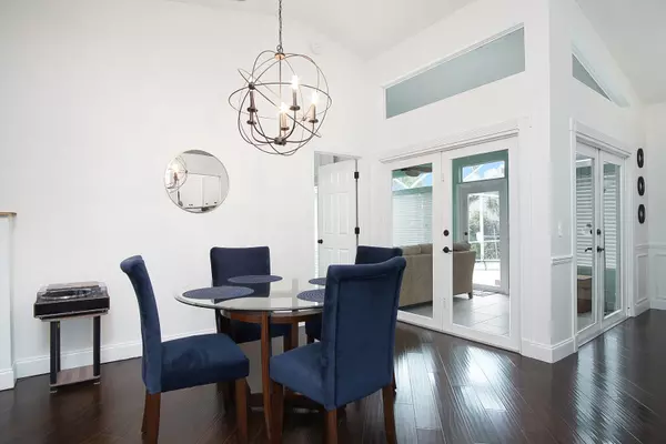 Port Saint Lucie, FL 34983,434 NW Concord DR