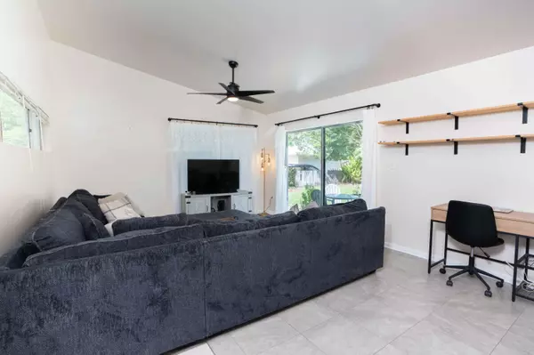 Stuart, FL 34994,1849 NW Pine Tree WAY
