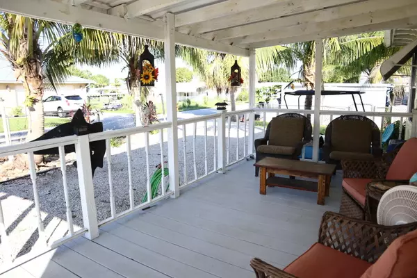 Okeechobee, FL 34974,1099 7th ST