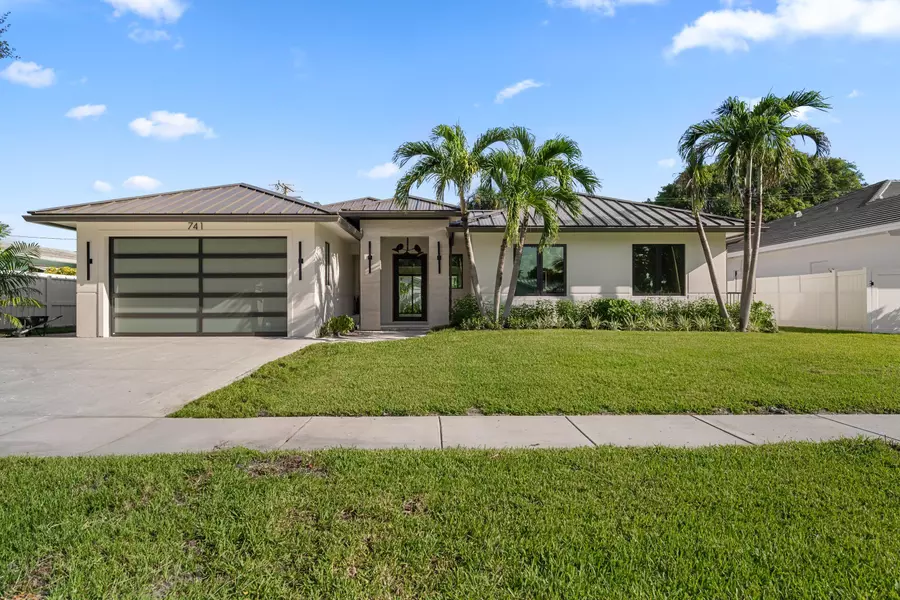741 Nighthawk WAY, North Palm Beach, FL 33408