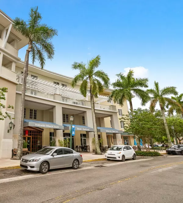 Jupiter, FL 33458,1200 Town Center DR 426