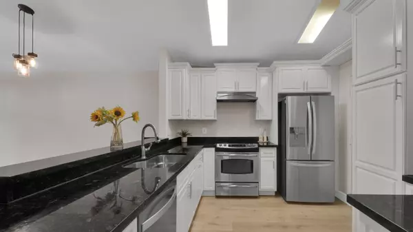 Sunrise, FL 33326,230 SW 159th WAY