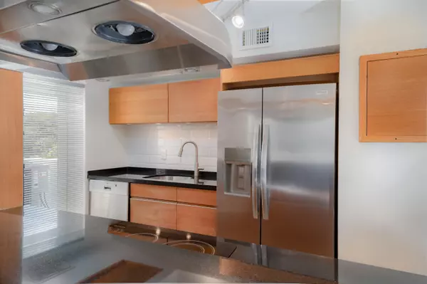 Fort Lauderdale, FL 33308,2701 N Ocean BLVD 3c