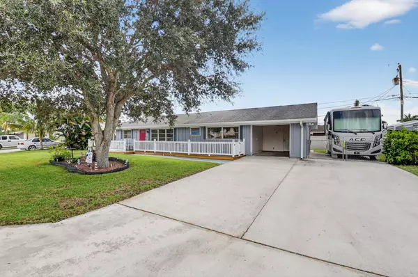 Lake Worth, FL 33467,9180 Fountain RD