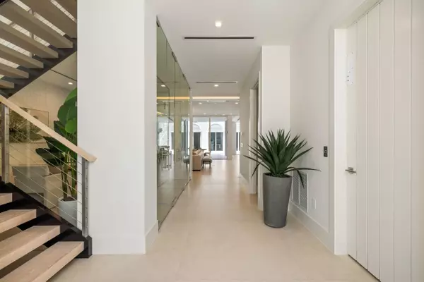 Delray Beach, FL 33483,812 Palm TRL