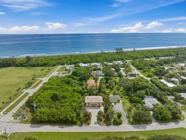 Hutchinson Island, FL 34949,2504 Atlantic Beach BLVD 2b