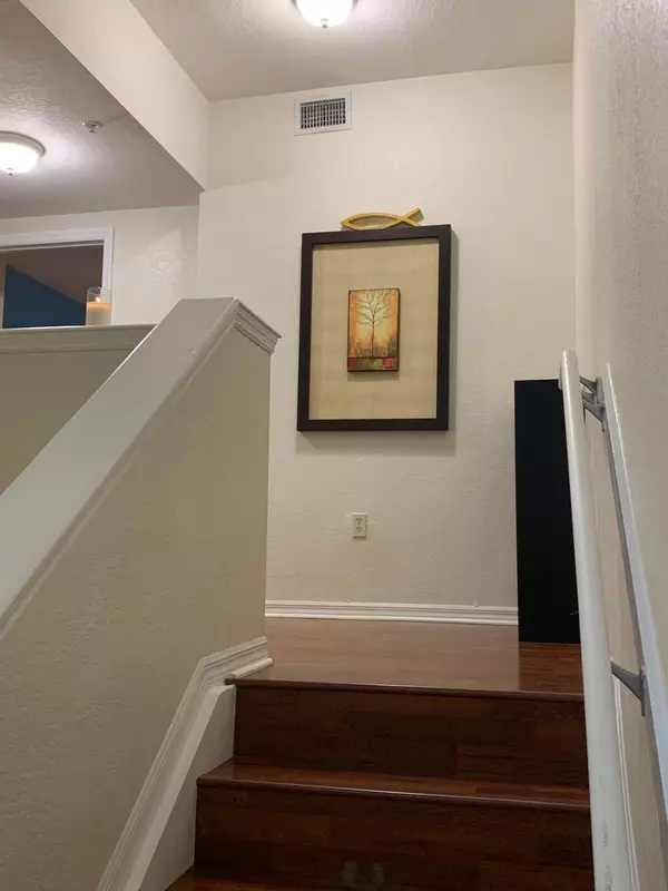 Coral Springs, FL 33067,6354 W Sample RD