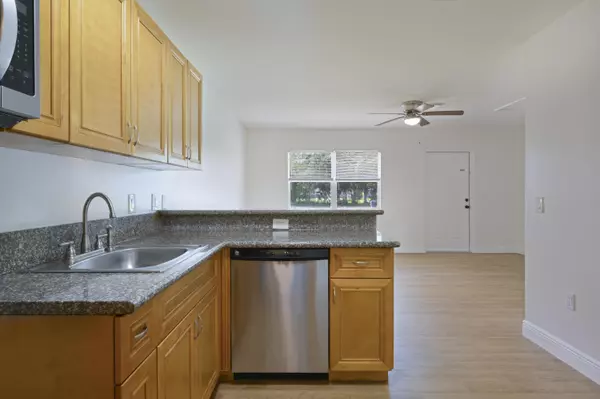 Greenacres, FL 33463,5700 S 57th AVE