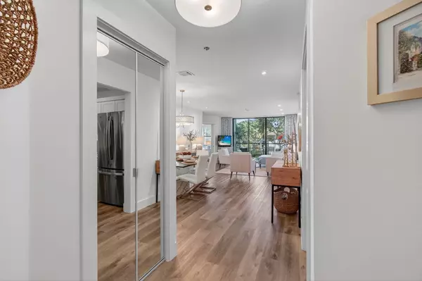 Boynton Beach, FL 33437,5153 Floria DR L