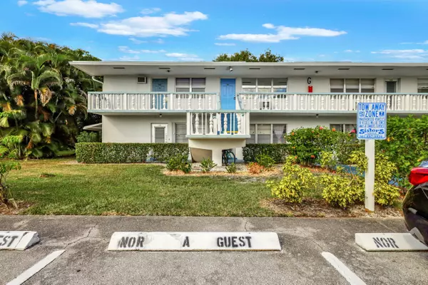 West Palm Beach, FL 33417,158 Norwich G