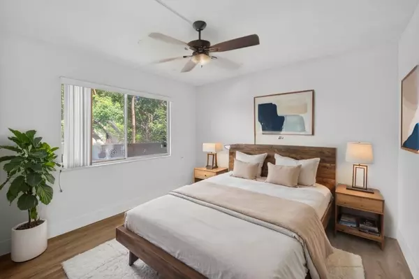 Delray Beach, FL 33446,14375 Strathmore LN 303