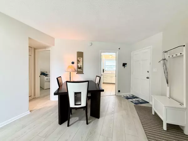 Juno Beach, FL 33408,50 Celestial WAY 305