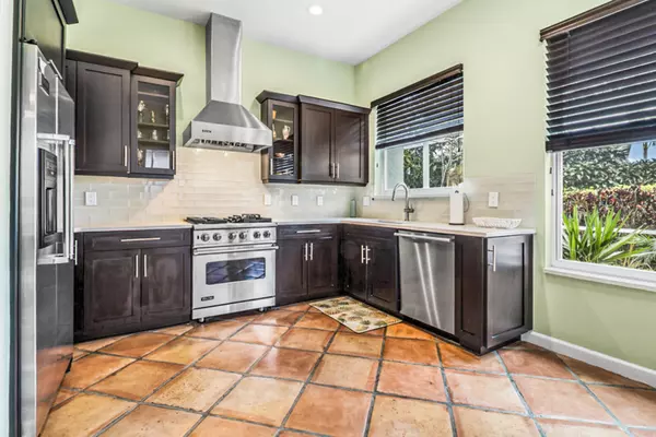 West Palm Beach, FL 33412,8384 Heritage Club DR