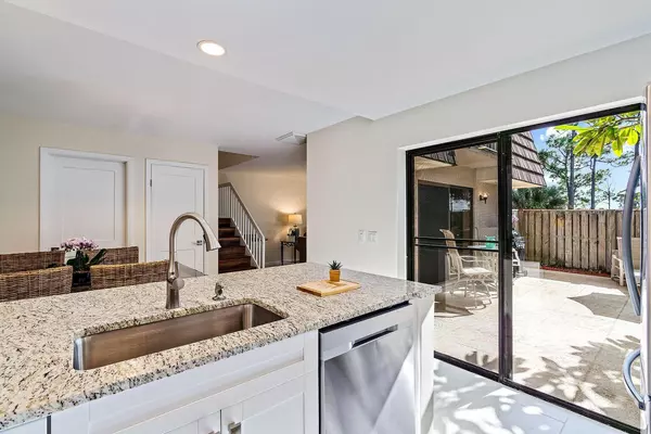 Jupiter, FL 33477,2316 23rd CT