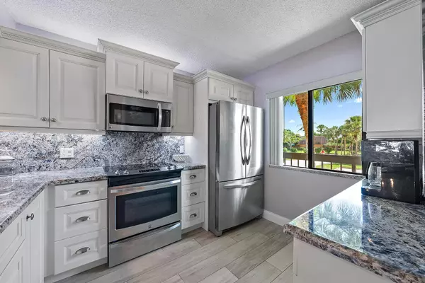 Jupiter, FL 33477,1201 E Seafarer CIR 205