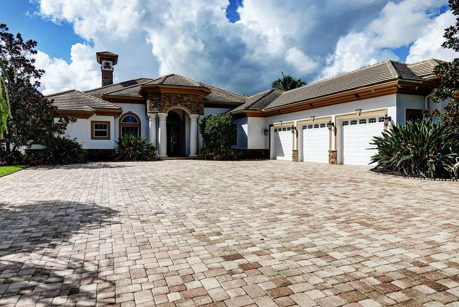 2690 NW Collins Cove RD, Stuart, FL 34994