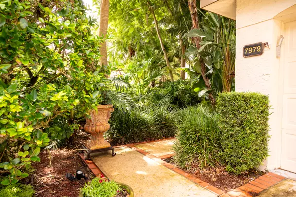 Boca Raton, FL 33433,7979 La Mirada DR