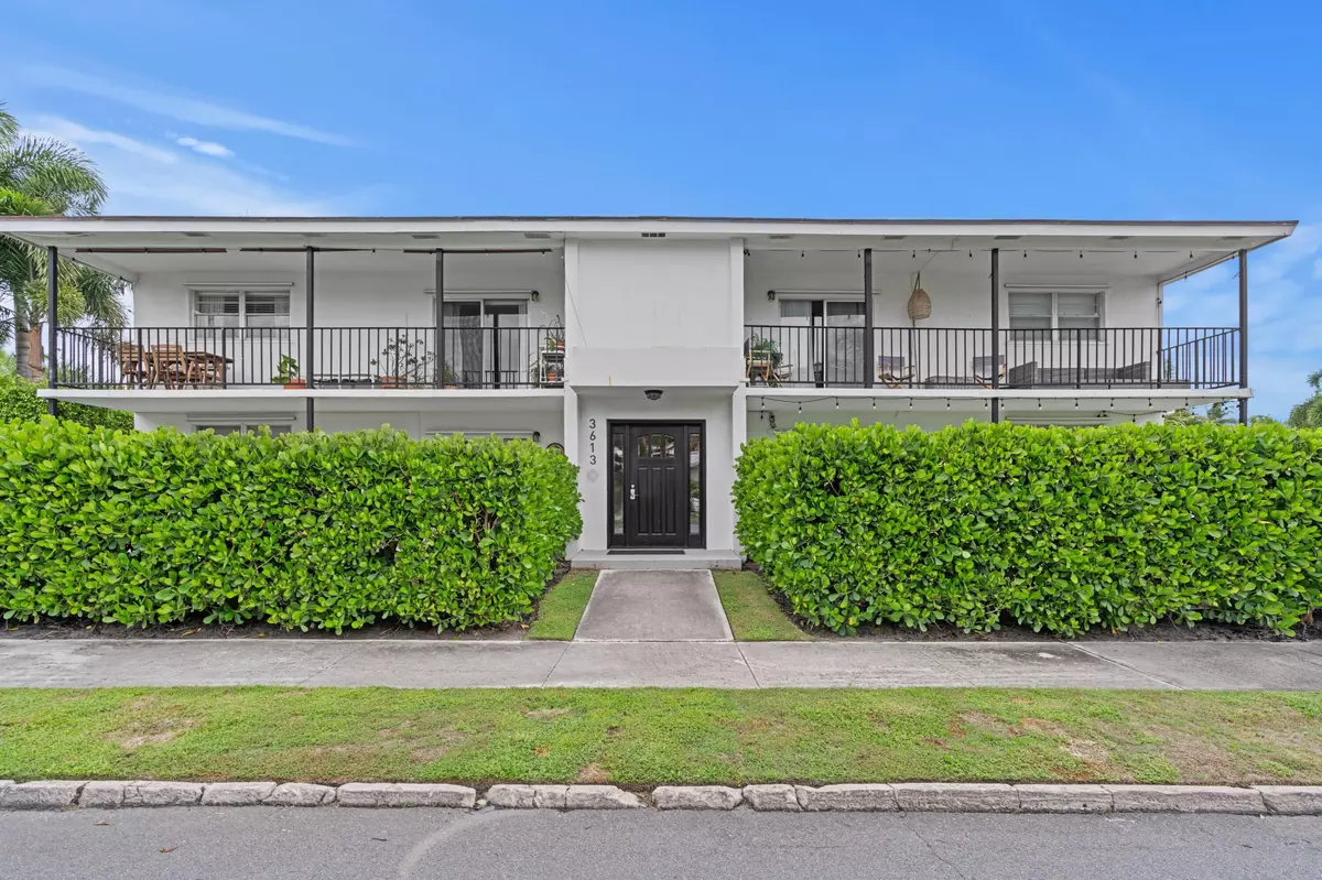 West Palm Beach, FL 33405,3613 Washington RD 4