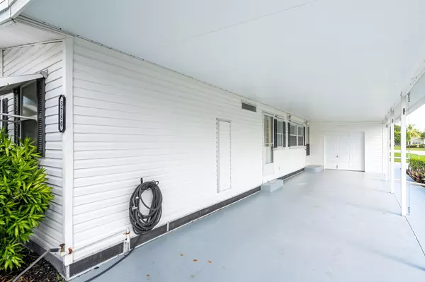 Port Saint Lucie, FL 34952,3780 Sage CT