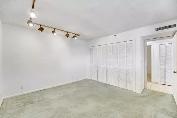 Boca Raton, FL 33433,6620 Boca Del Mar DR 505