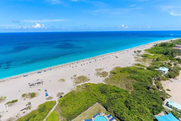 Singer Island, FL 33404,2700 N Ocean DR 2203a