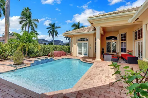 Boca Raton, FL 33496,3879 Landings DR