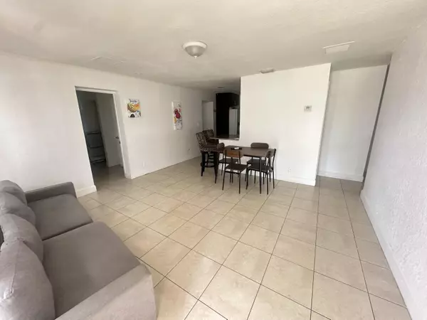 Pompano Beach, FL 33064,1511 NE 32nd ST