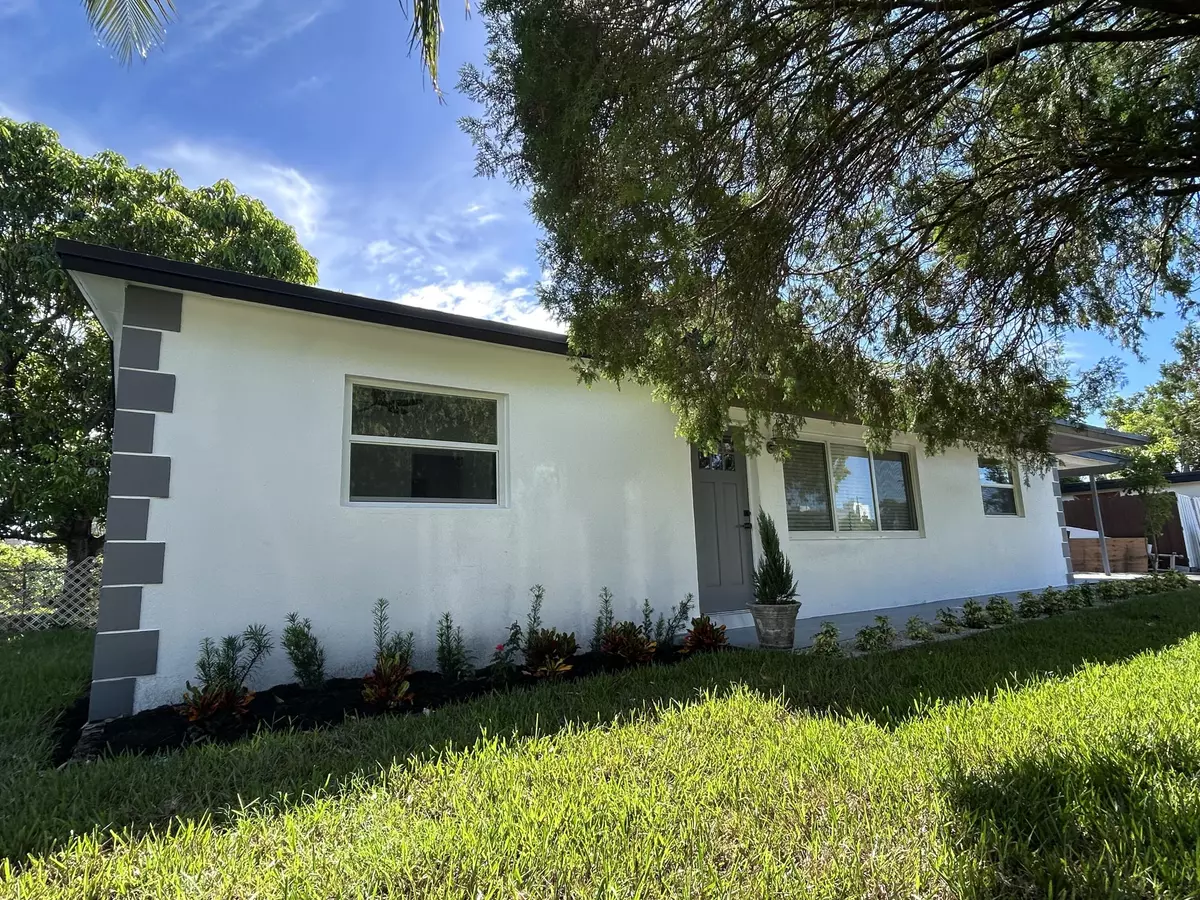 Deerfield Beach, FL 33064,4040 NE 4th. AVE