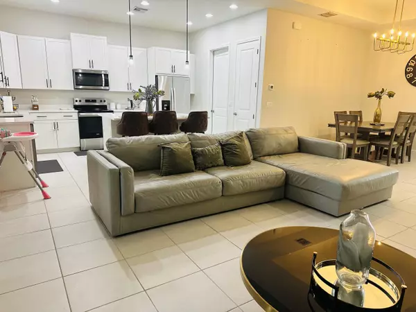 Westlake, FL 33470,5461 Pecan DR