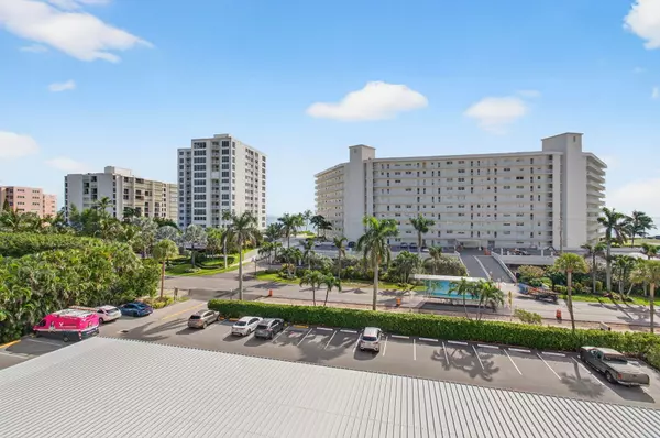 Highland Beach, FL 33487,3100 S Ocean BLVD 5160