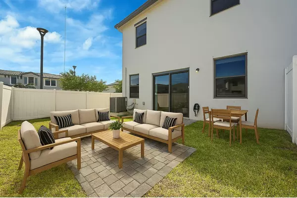 Miami Gardens, FL 33169,20357 NW 4th PATH