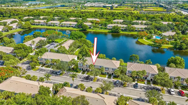 West Palm Beach, FL 33417,5052 Palmbrooke CIR