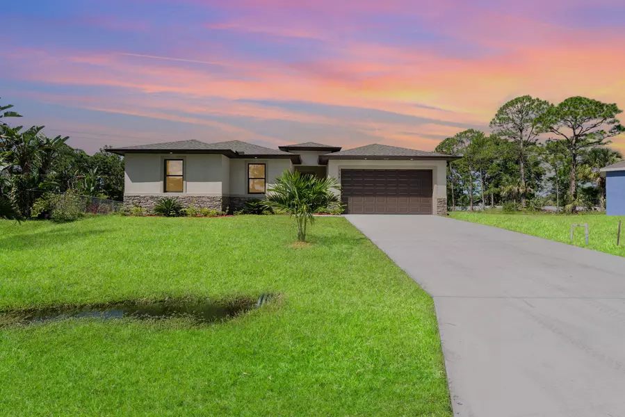3187 SE Topsey AVE, Palm Bay, FL 32909