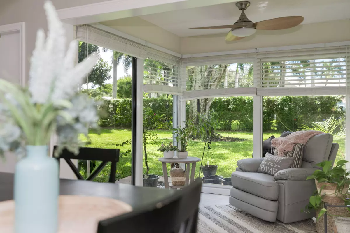 Boynton Beach, FL 33436,10161 S 45th WAY 499
