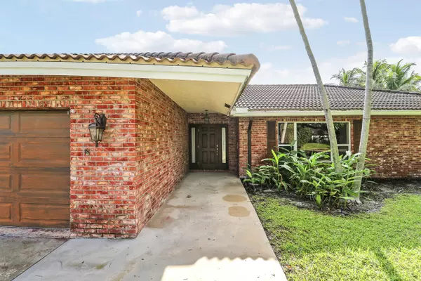 Boca Raton, FL 33486,100 SW 15th CT