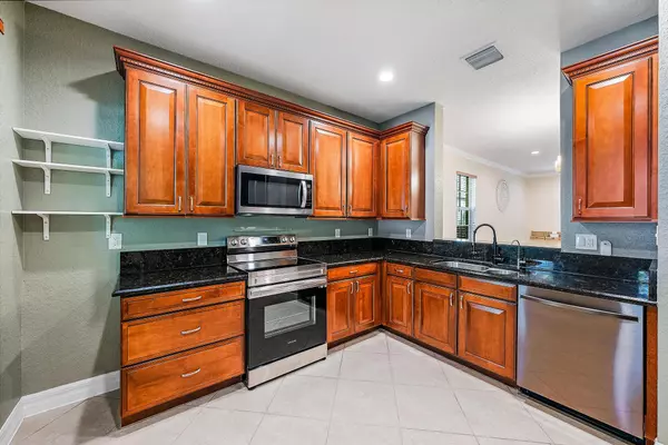 Jupiter, FL 33458,203 E Bay Cedar CIR