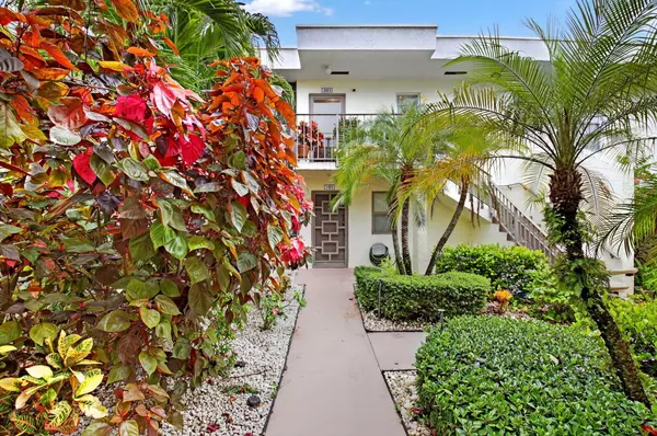 Delray Beach, FL 33446,14905 Wedgefield DR 201