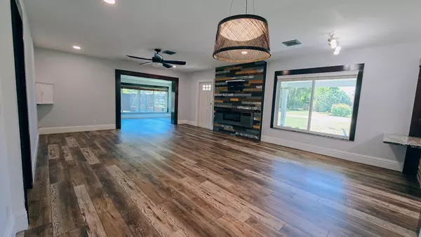 Delray Beach, FL 33445,4587 Barrett ST