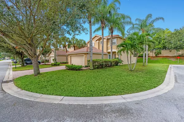 10779 Paperbark PL, Boynton Beach, FL 33437