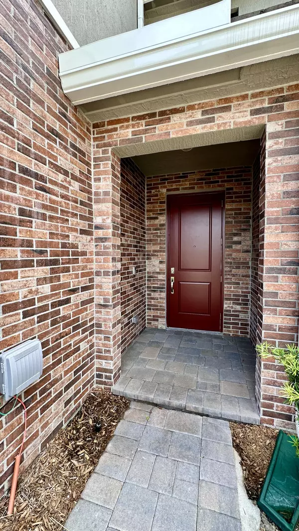 Deerfield Beach, FL 33441,166 SE 5th CT