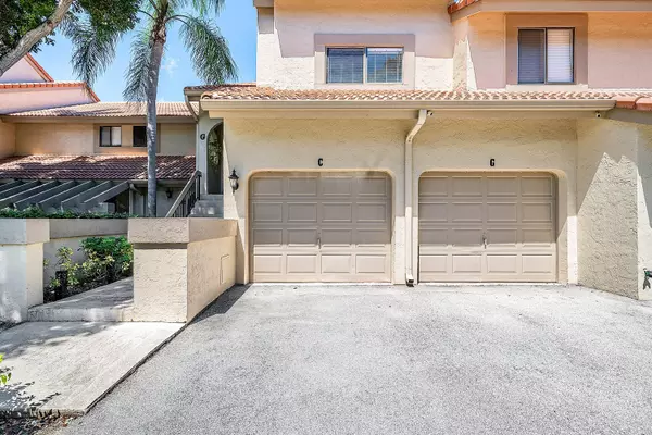 Boca Raton, FL 33486,5520 Coach House CIR C